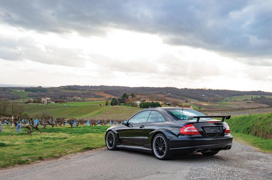  Mercedes-Benz CLK55 AMG DTM Street Version 2005 года  (фото 18 из 25)